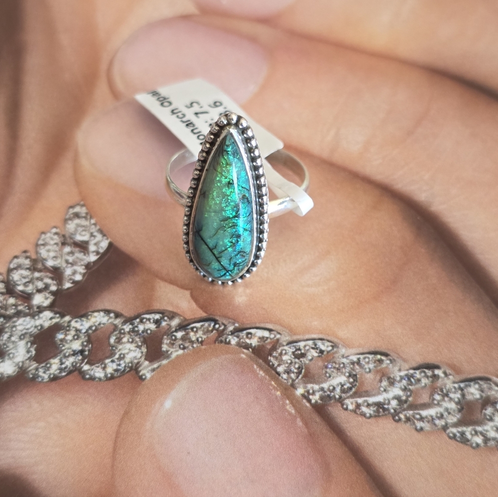 🎄🆕️Sterling Silver 925~Monarch Opal Ring In Size 7.5